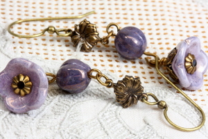 Simple Lavender Flower Earrings