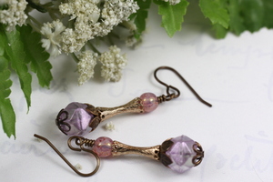 Vintage Style Light Amethyst Dangle Earrings